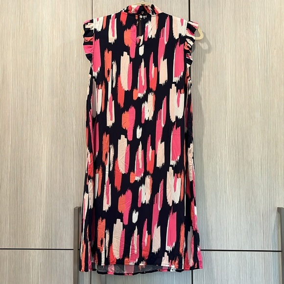 Mary Square‎ Sleeveless Shift Dress | Pink, White, Navy Abstract Design | Small - Picture 2 of 11